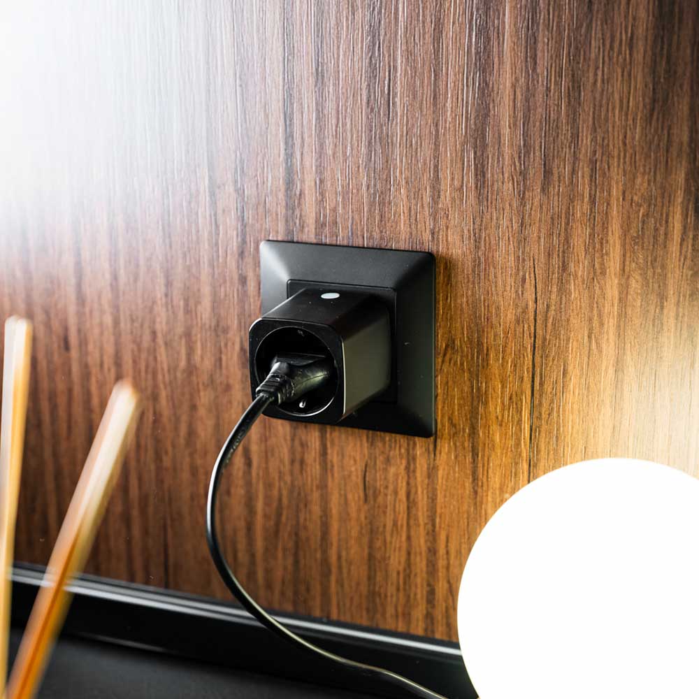 Shelly Plug M Gen3 Black 4-pack